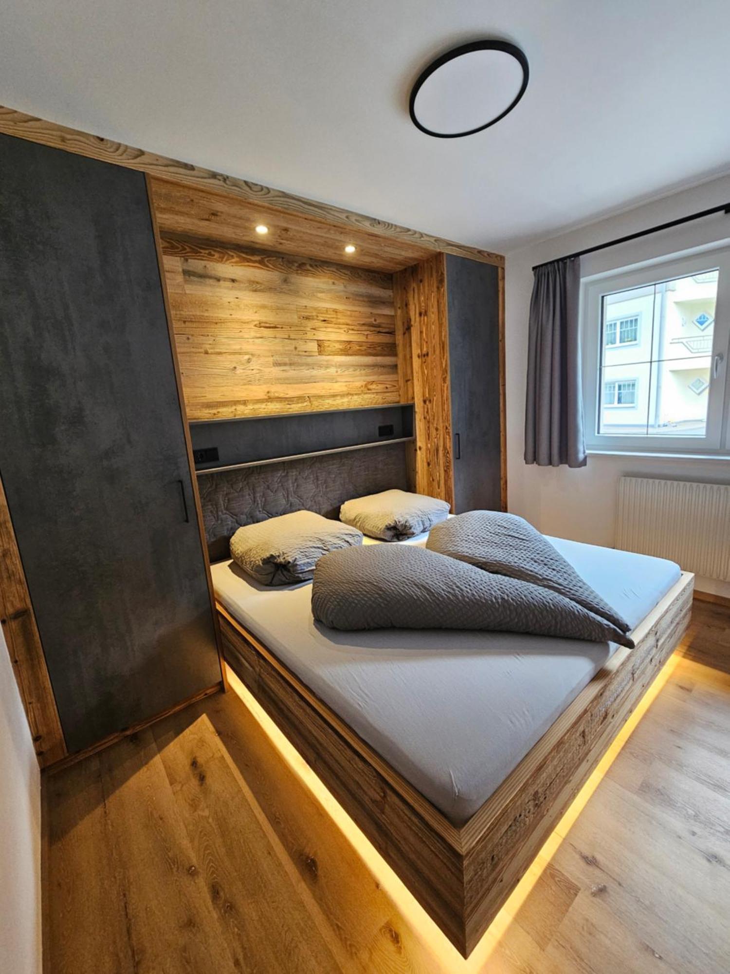 Roasthof Apartments Neustift im Stubaital Bagian luar foto